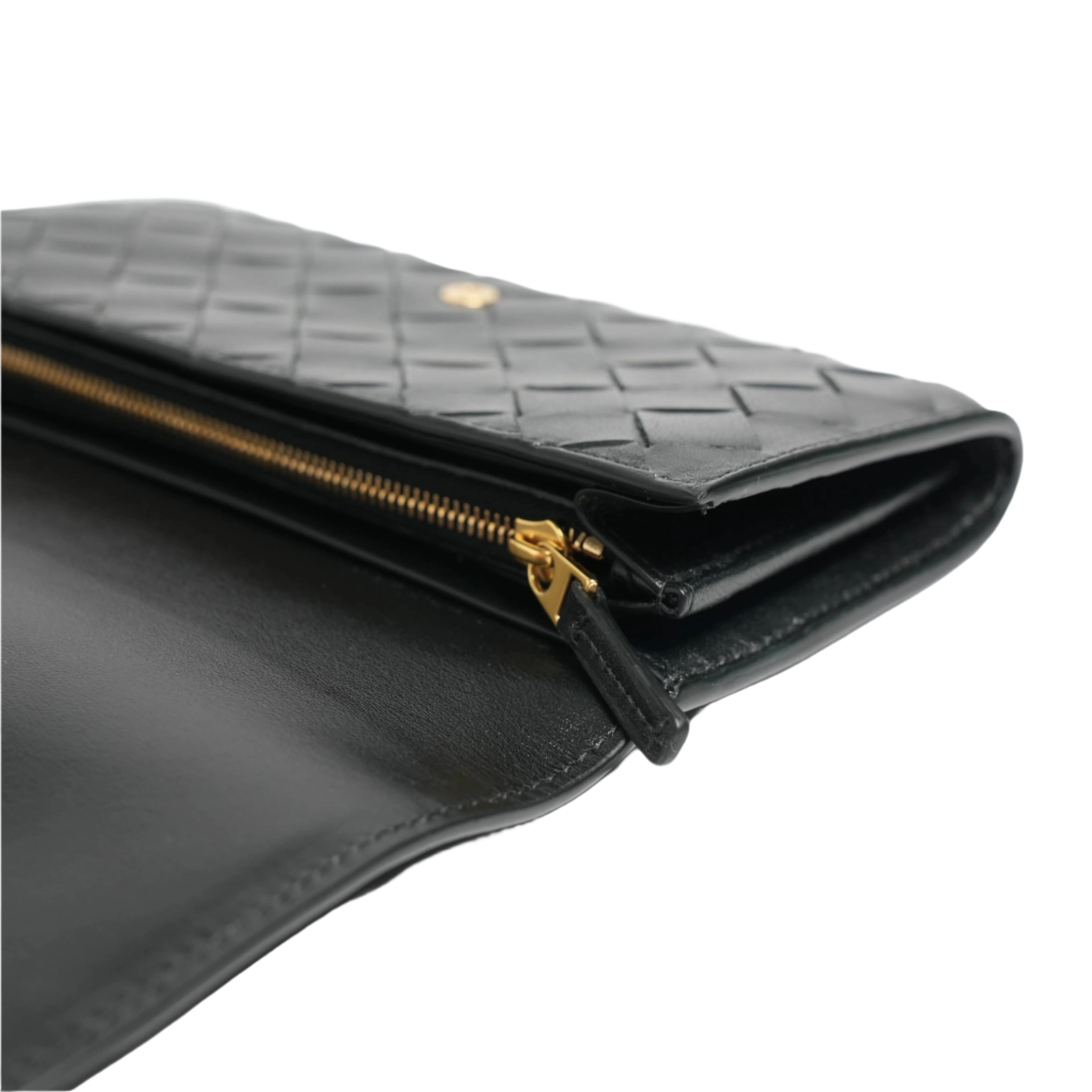 Flap Wallet - by Bottega Veneta
