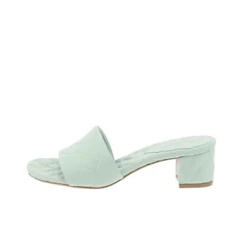 Amy Sandal by Bottega Veneta